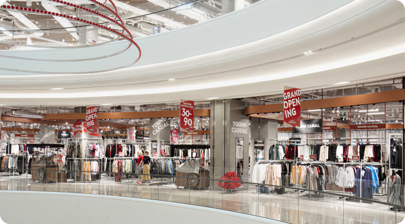 신세계 팩토리 스토어 판매 섹션 모습