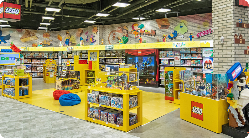 토이킹덤 내부의 레고샵 모습