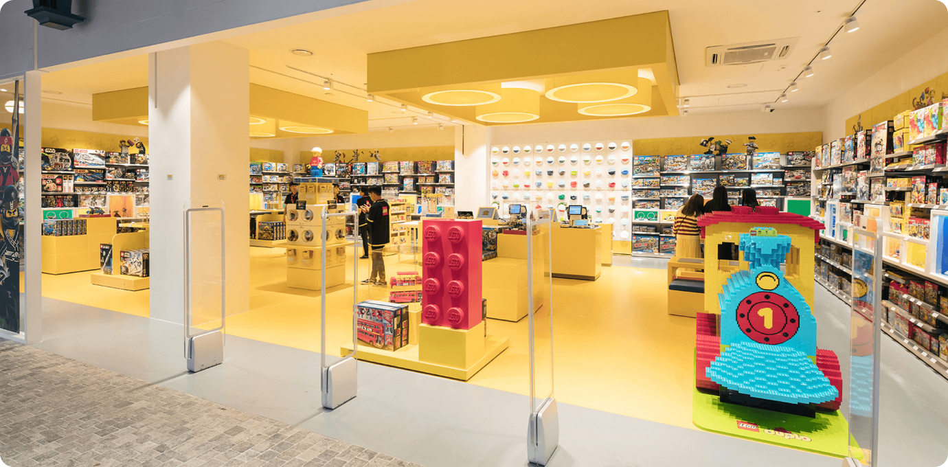 토이킹덤 내부의 레고샵 모습