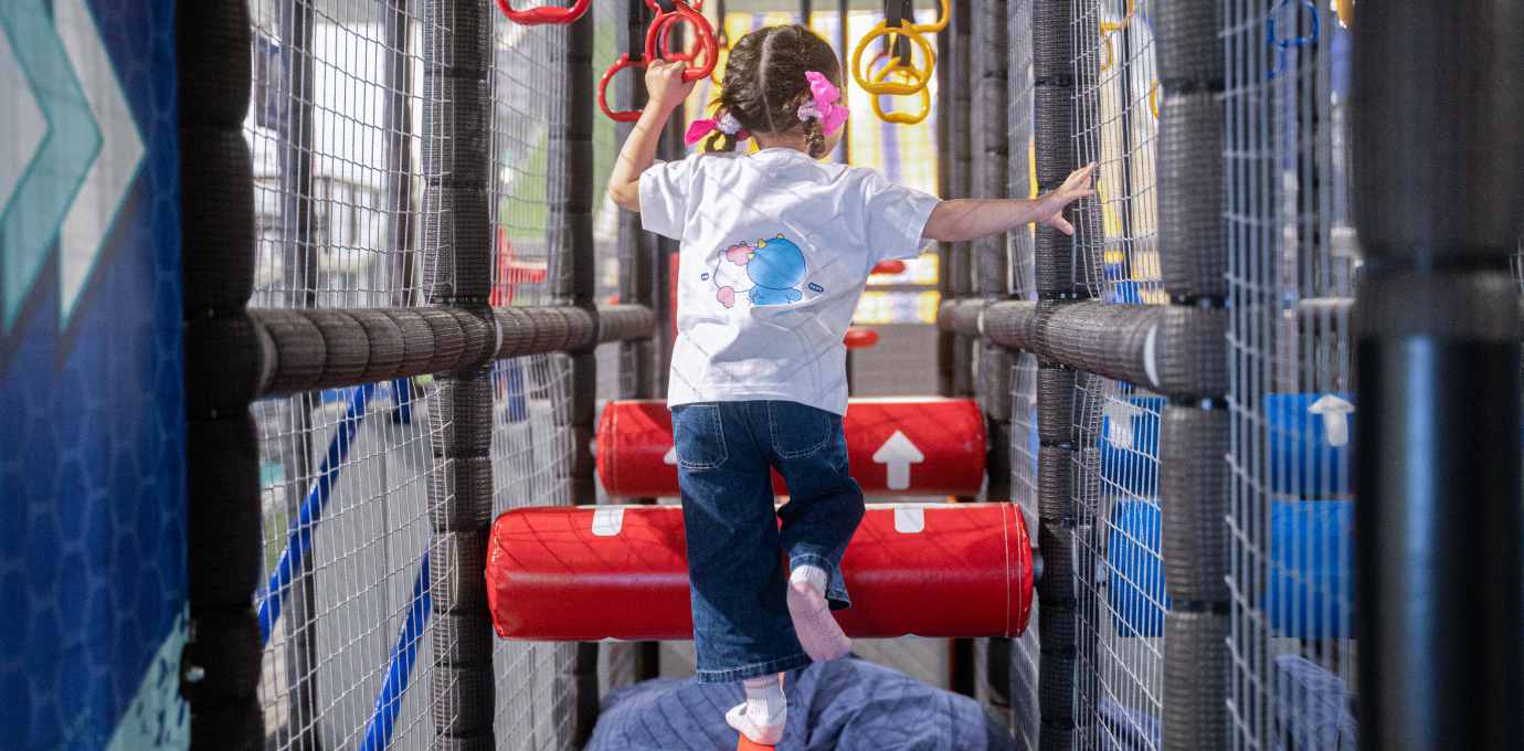 아이가 트윈매치를 타고 있는 모습