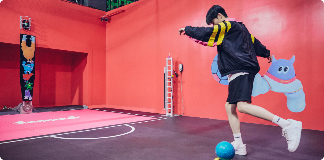 스몹 스트라이커